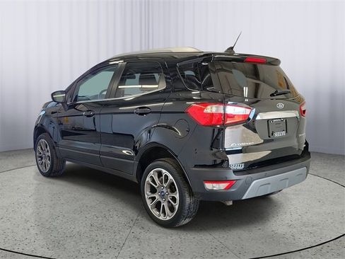 Certified 2022 Ford EcoSport Titanium image 3