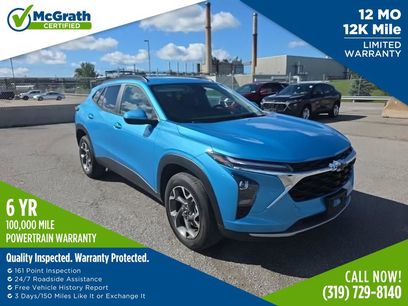 Used 2025 Chevrolet Trax LT w/ Driver Confidence Package