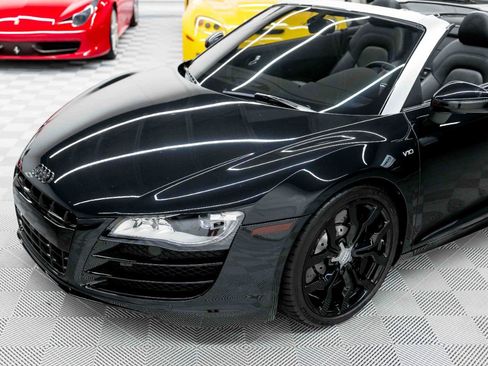 Used 2011 Audi R8 V10 AWD/4WD image 3