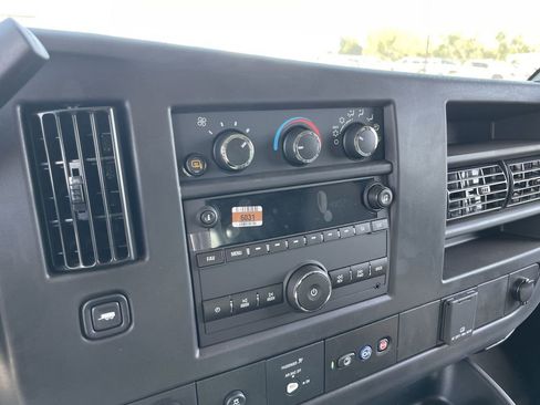 New 2025 GMC Savana 2500 Extended w/ Driver Convenience Package image 13