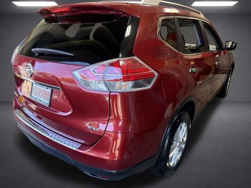 Used 2015 Nissan Rogue SV FWD image 25