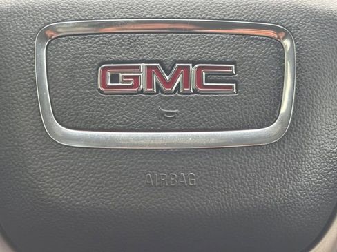 Used 2023 GMC Terrain AT4 AWD/4WD image 13