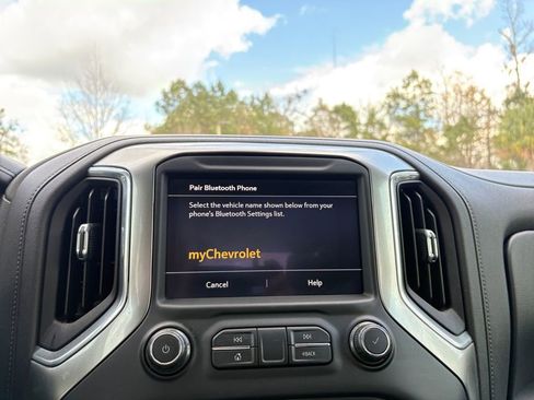 Used 2021 Chevrolet Silverado 1500 LTZ w/ LTZ Convenience Package II image 18