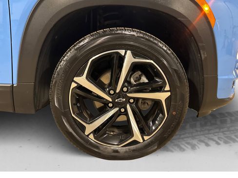 Used 2023 Chevrolet TrailBlazer RS w/ Sun and Liftgate Package image 51
