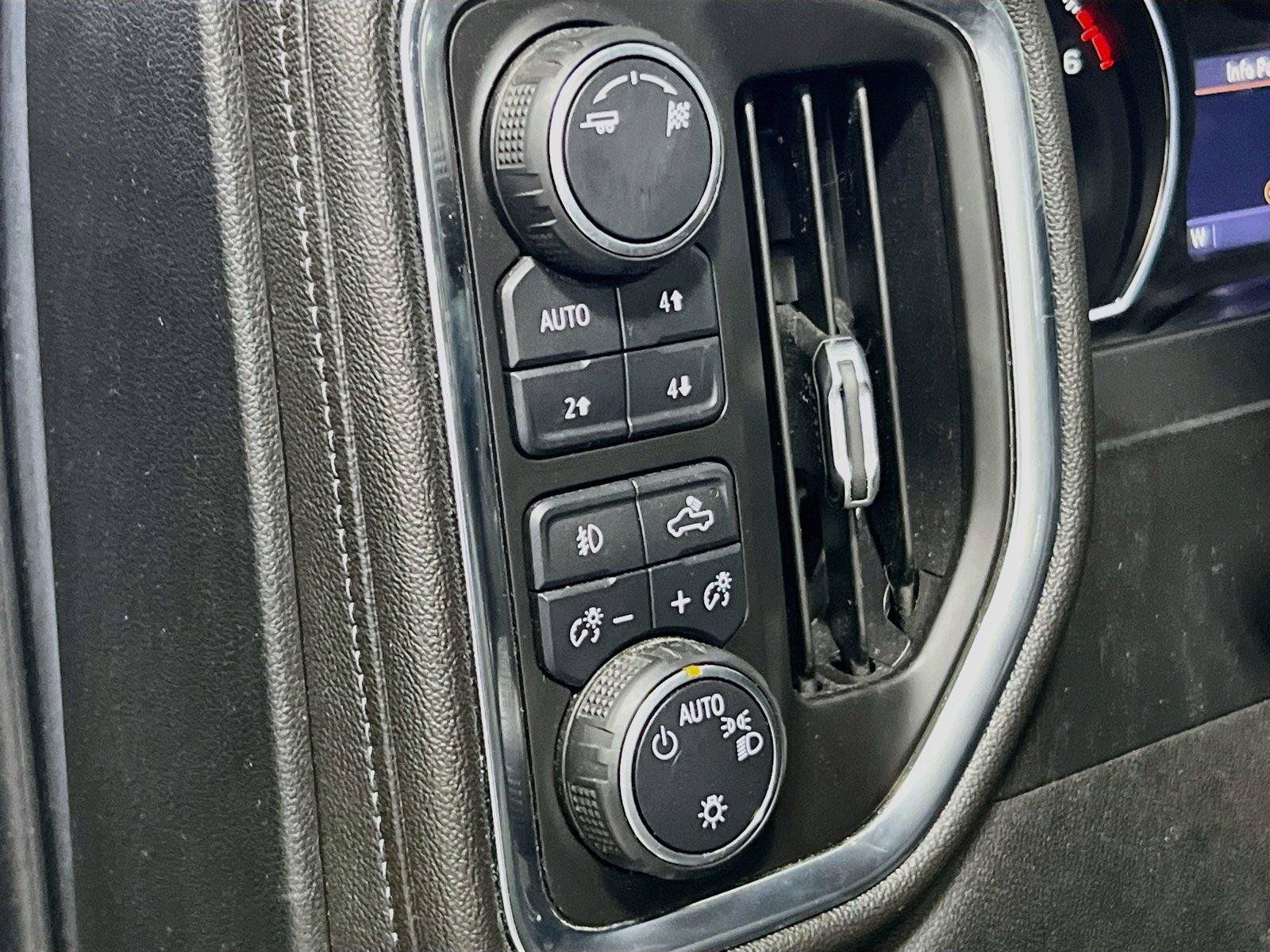 Used 2019 Chevrolet Silverado 1500 RST AWD/4WD image 14