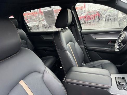 Certified 2025 MAZDA CX-90 3.3 Turbo w/ Premium Plus Pkg image 26