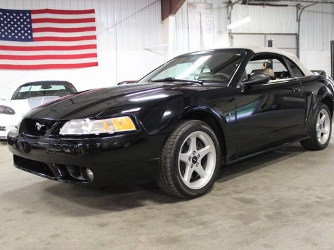 Used 1999 Ford Mustang Cobra RWD image 1
