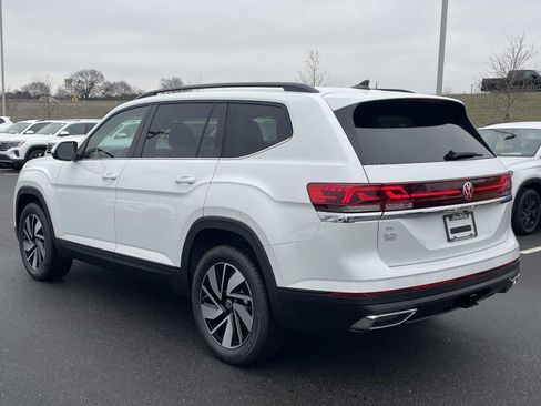 New 2026 Volkswagen Atlas SE FWD image 5