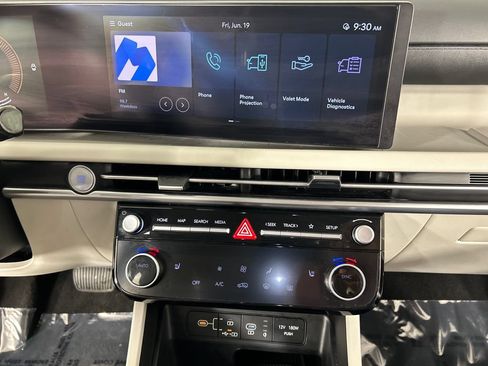 Used 2025 Hyundai Tucson SEL AWD/4WD image 15