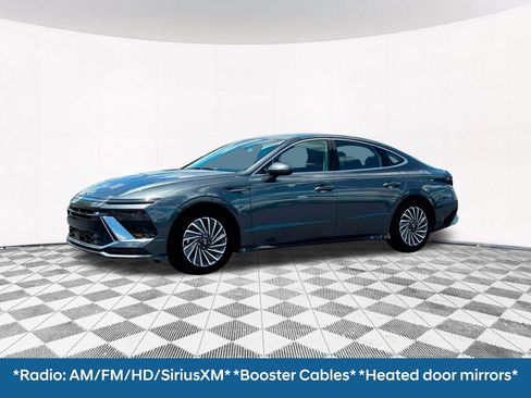 New 2025 Hyundai Sonata SEL image 2