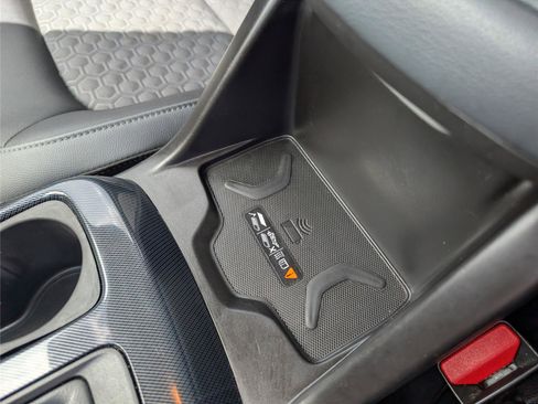 Used 2022 Chevrolet Colorado Z71 RWD image 16