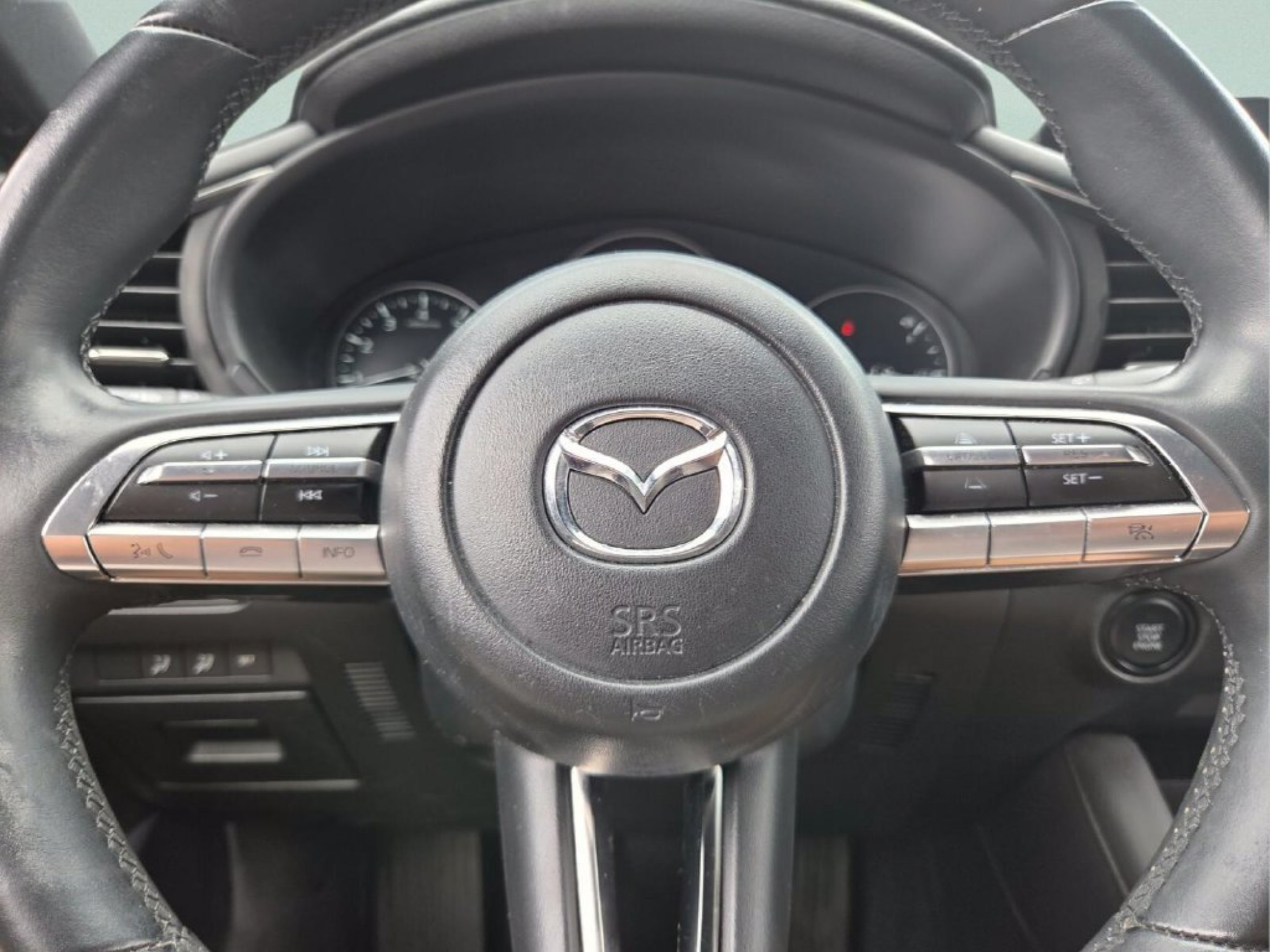 Used 2019 MAZDA MAZDA3 AWD Hatchback w/ Preferred Pkg image 29