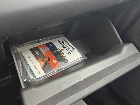 Certified 2023 Chevrolet Equinox LT image 36