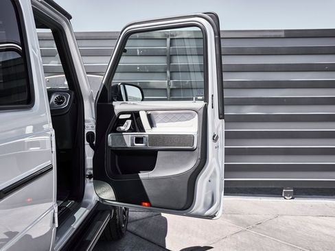Used 2026 Mercedes-Benz G 63 AMG 4MATIC image 23