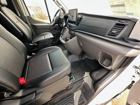 New 2026 Ford Transit 350 148 Medium Roof w/ Load Area Protection Package RWD image 15