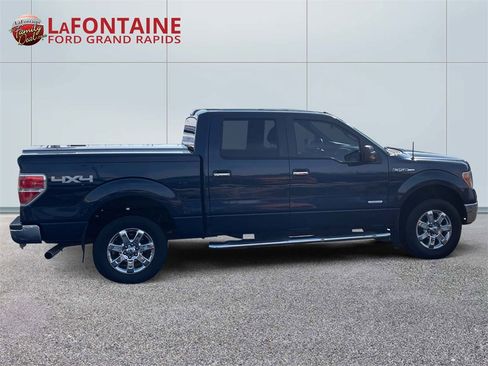 Used 2014 Ford F150 XLT w/ XLT Chrome Package image 8