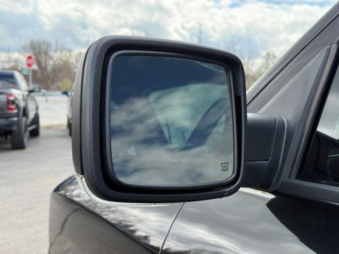 Used 2018 RAM 1500 Big Horn AWD/4WD image 34