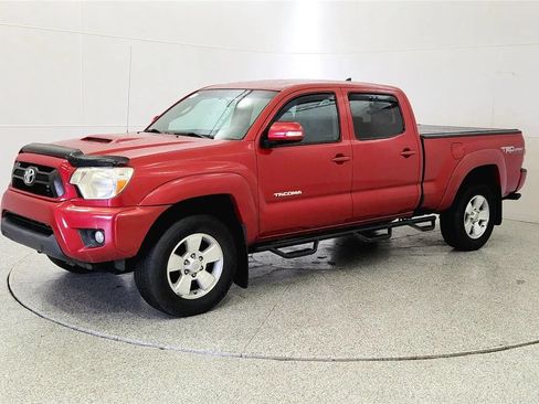 Used 2015 Toyota Tacoma 4x4 Double Cab w/ TRD Sport Package image 3