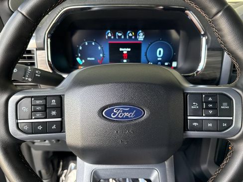 Used 2025 Ford F150 Lariat AWD/4WD image 22