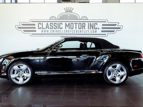 Used 2013 Bentley Continental Mulliner image 7