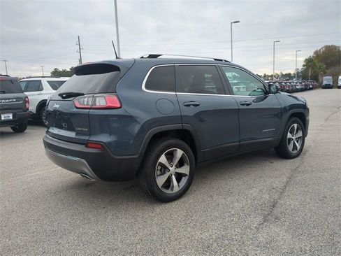 Used 2021 Jeep Cherokee Limited w/ Elite Package image 4