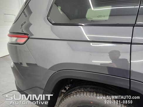 New 2025 Jeep Grand Cherokee L Limited w/ Black Appearance Package image 28