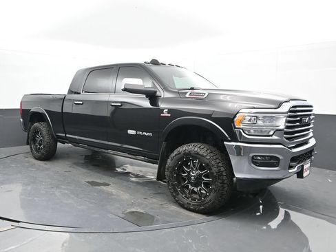 Used 2022 RAM 3500 Limited AWD/4WD image 6