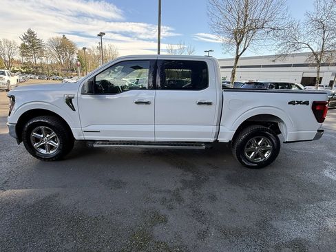 Used 2025 Ford F150 XLT w/ Equipment Group 301A Standard image 13