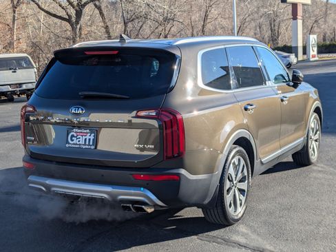 Used 2020 Kia Telluride SX image 3