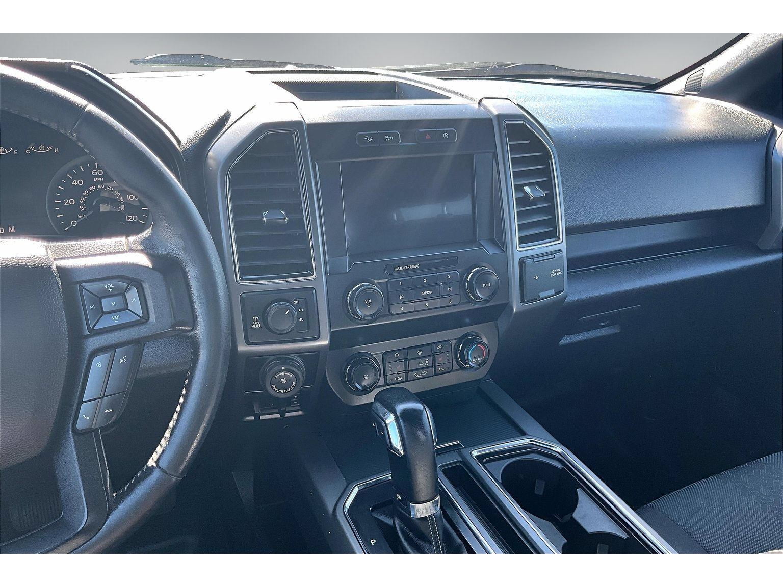 Used 2019 Ford F150 XLT w/ Equipment Group 302A Luxury AWD/4WD image 10