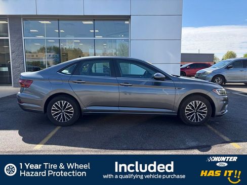 Used 2019 Volkswagen Jetta SEL FWD image 10