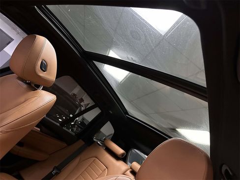 Used 2019 BMW X3 M40i w/ Premium Package image 12