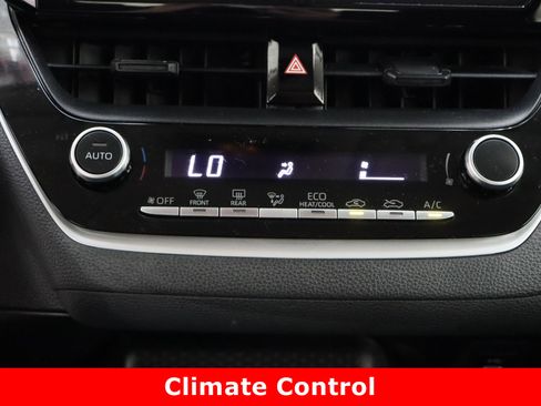 Certified 2024 Toyota Corolla LE image 18