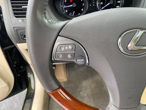 Used 2010 Lexus ES 350 FWD image 11
