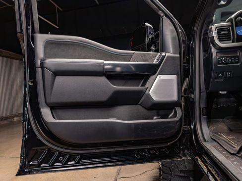 Used 2025 Ford F450 Platinum w/ FX4 Off-Road Package image 33