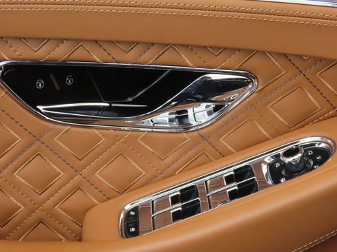 Certified 2020 Bentley Continental GT image 24