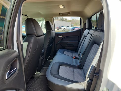 Used 2022 Chevrolet Colorado Z71 image 36