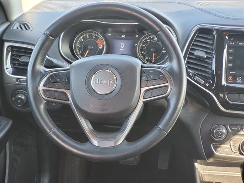 Used 2020 Jeep Cherokee Limited AWD/4WD image 25