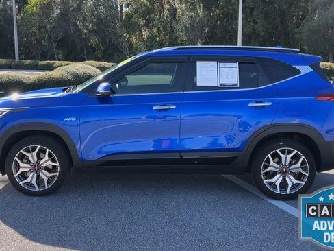 Used 2023 Kia Seltos SX w/ SX Sunroof Package image 5