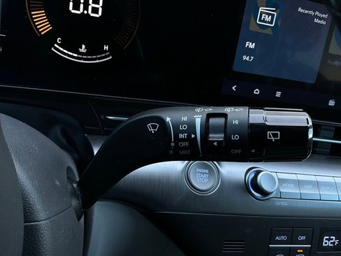 Used 2025 Hyundai Kona SEL image 37