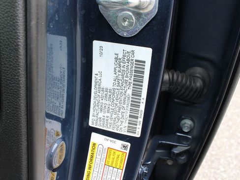 Certified 2024 Honda Accord EX image 30