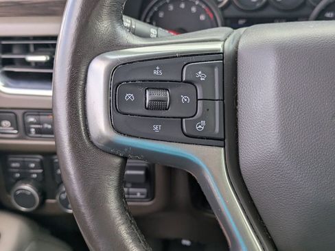 Used 2021 Chevrolet Tahoe LT w/ LT Signature Package image 17