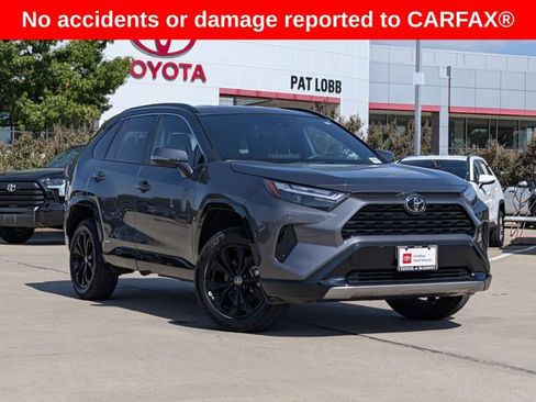 Certified 2025 Toyota RAV4 SE AWD/4WD image 2