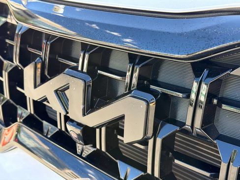 Used 2024 Kia Telluride SX X-Pro AWD/4WD image 13