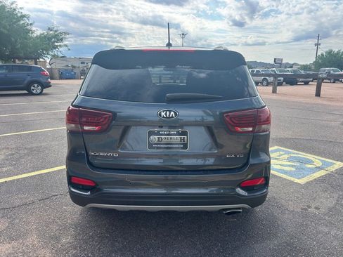 Used 2020 Kia Sorento EX image 4