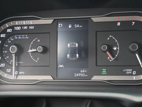 Used 2024 Hyundai Santa Cruz SEL AWD/4WD image 14