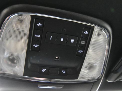 Used 2019 Chrysler 300 S w/ S Model Appearance Package image 22