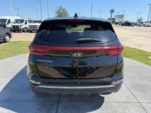 Used 2021 Kia Sportage LX w/ LX Fwd Popular Package image 5