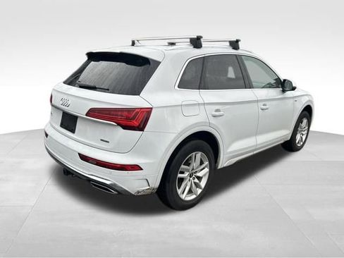 Used 2023 Audi Q5 2.0T Premium w/ Convenience Package image 16