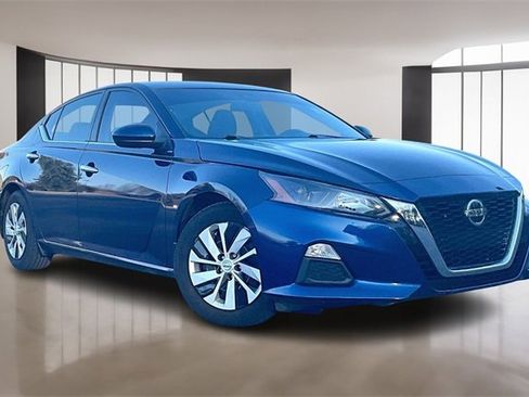 Used 2022 Nissan Altima 2.5 S image 3